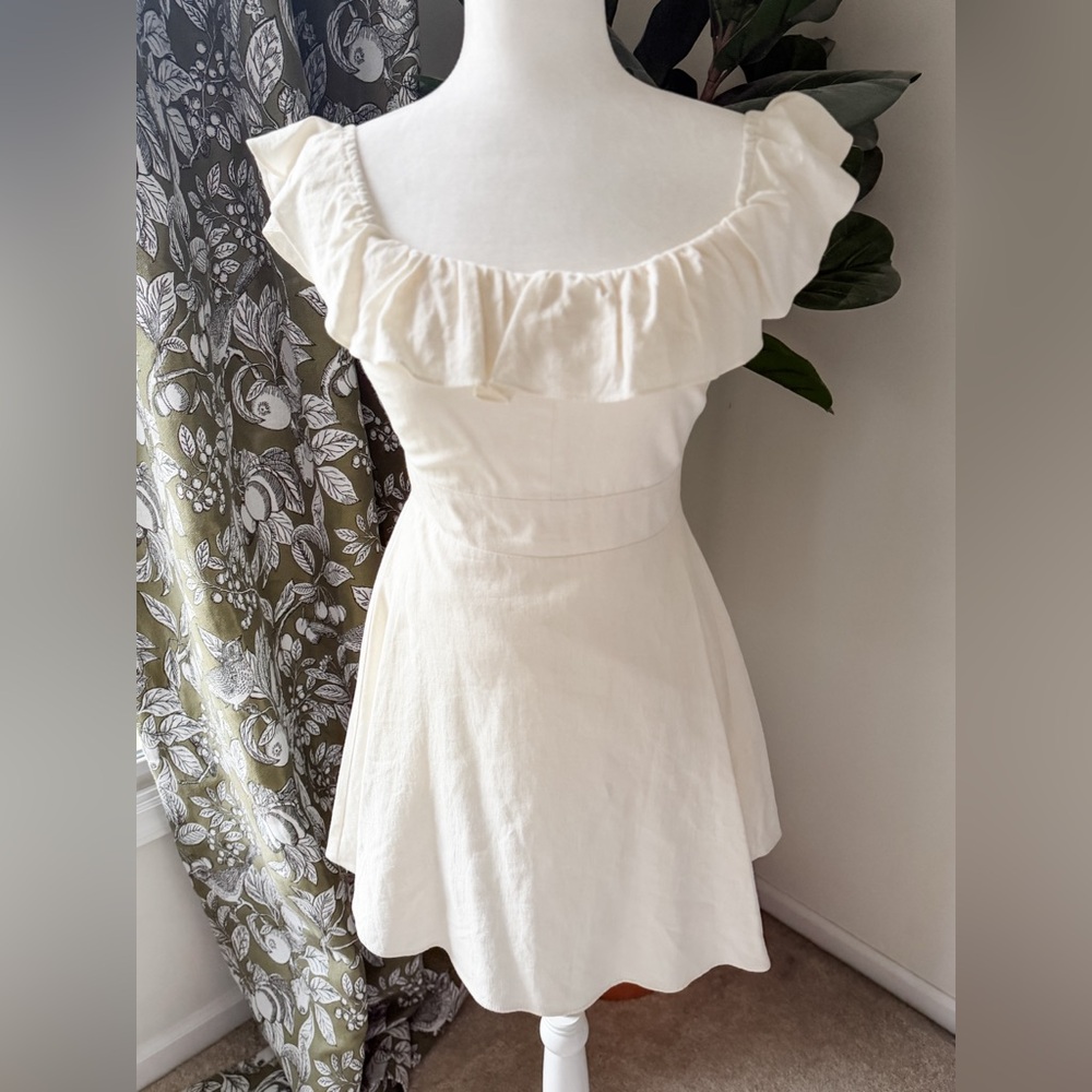 Zara Off-Shoulder Cream Ruffle Mini Dress - Picture 2 of 8